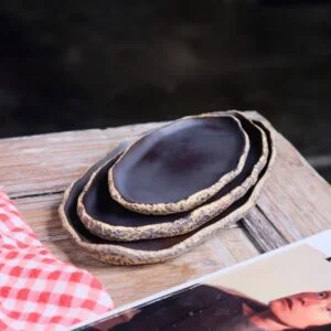 Ceramic - Plate Coral Oval Black